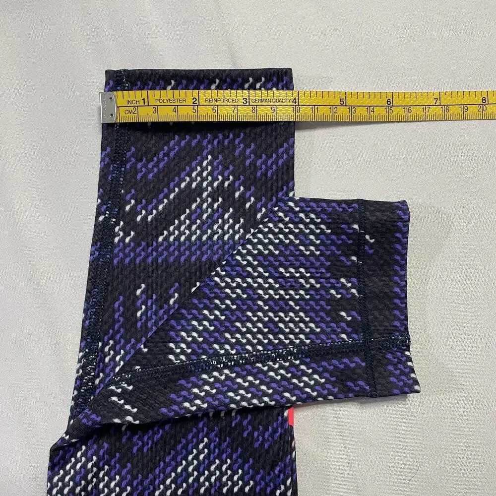 Nike‎ Pro Hyperwarm Women’s S Leggings Purple Geometric Nordic Print Pink Waist